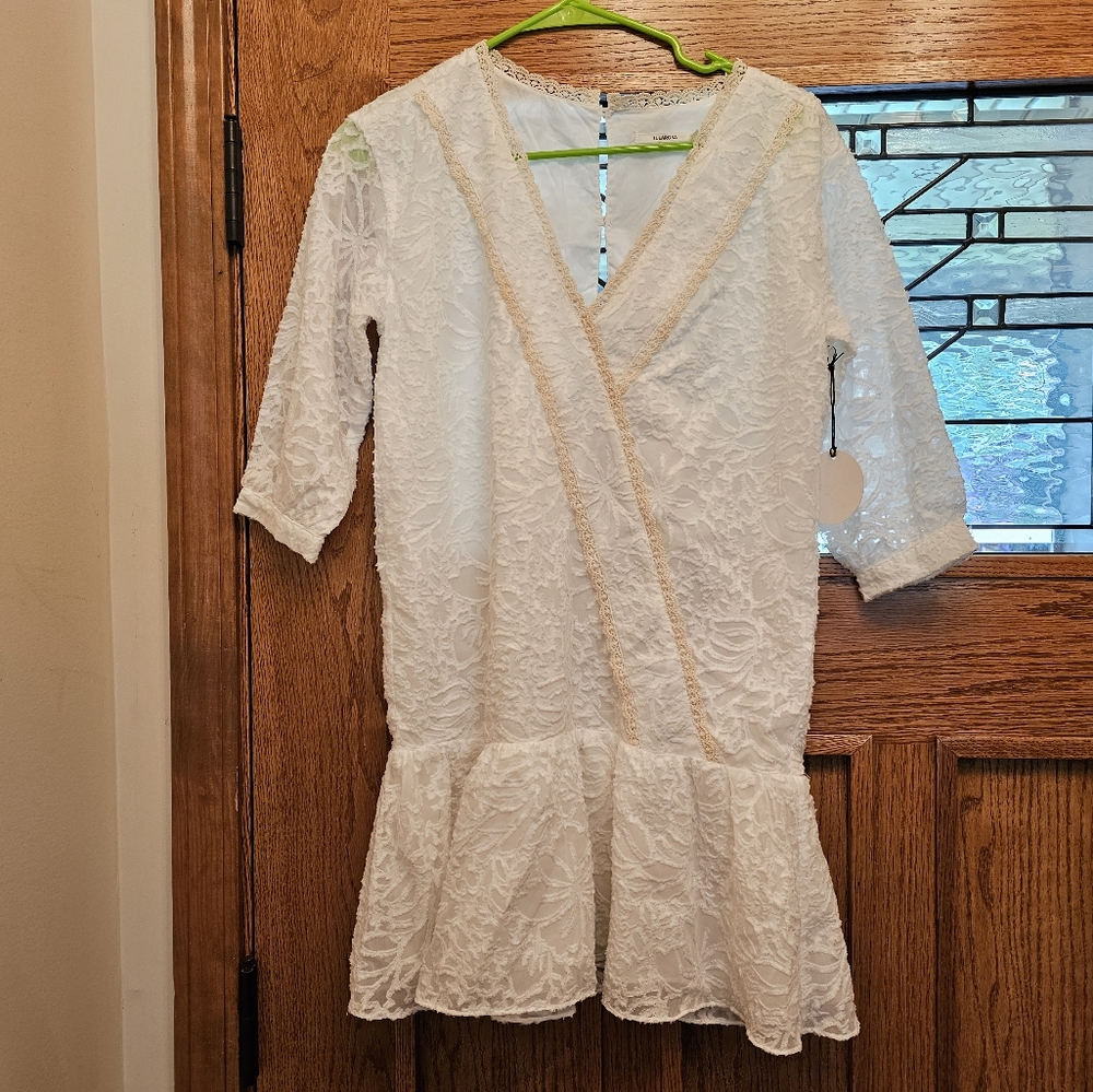 NWT Tularosa Bailey Burnout Tunic